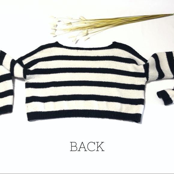 FOREVER 21 Striped Cropped Sweater - Picture 4 of 6